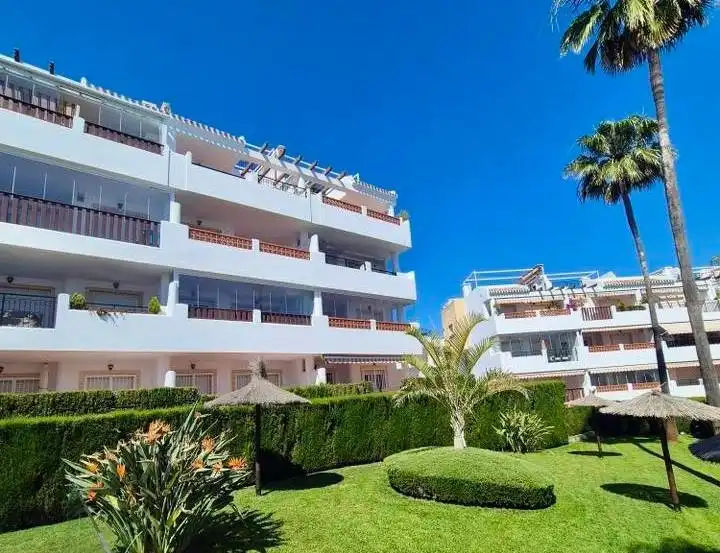 Vista exterior de Apartament en venda en Orihuela