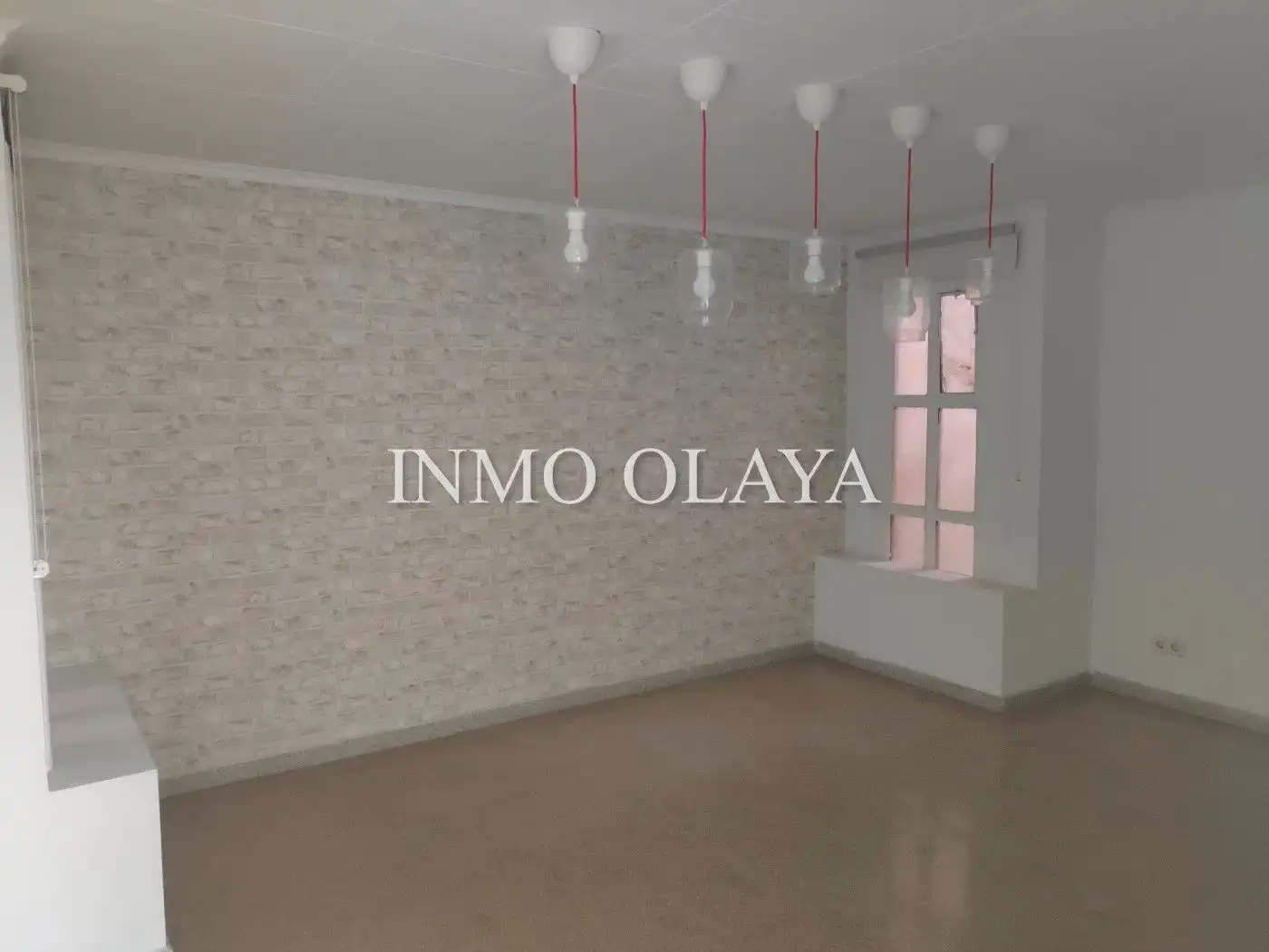 Local comercial en venda a Riu Nord