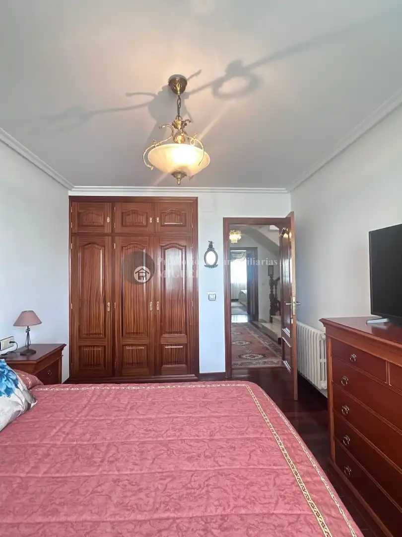 Semi-detached house with garden for sale in Verín, imagen 42