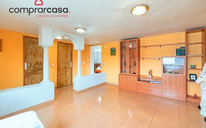 Casa o xalet en venda en Almazora / Almassora amb Jardí privat, Terrassa i Traster