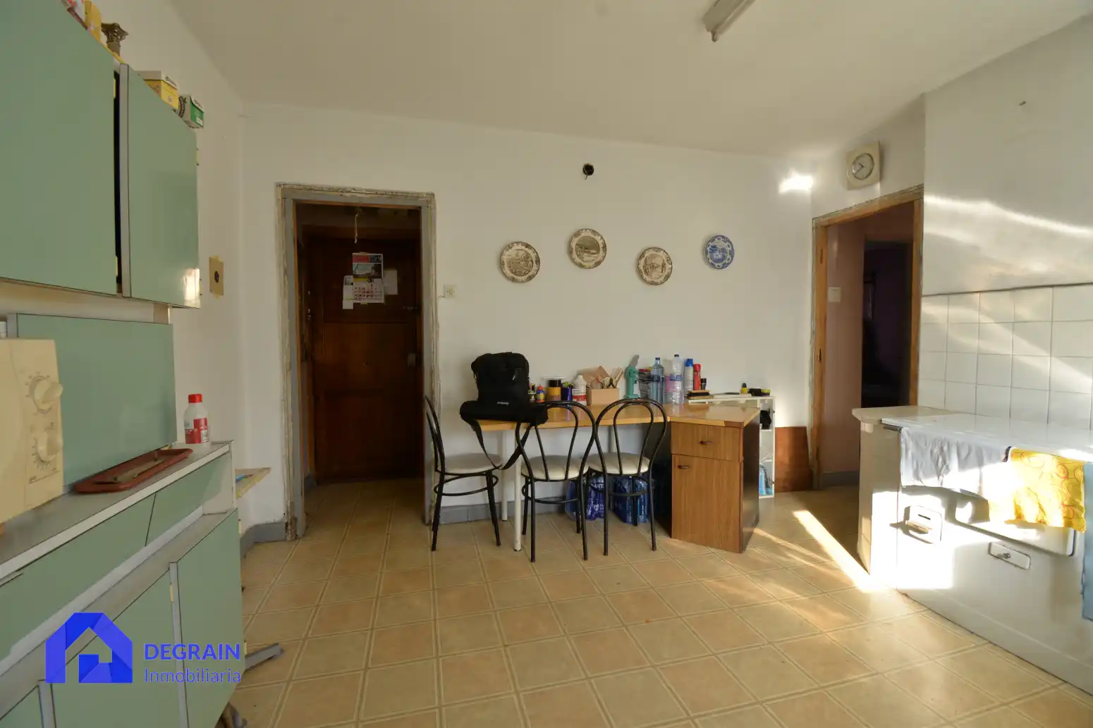 Cocina de Piso en venta en Oviedo  con Terraza
