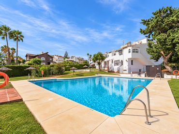 Dúplex amb piscina en venda a La Cala Mijas