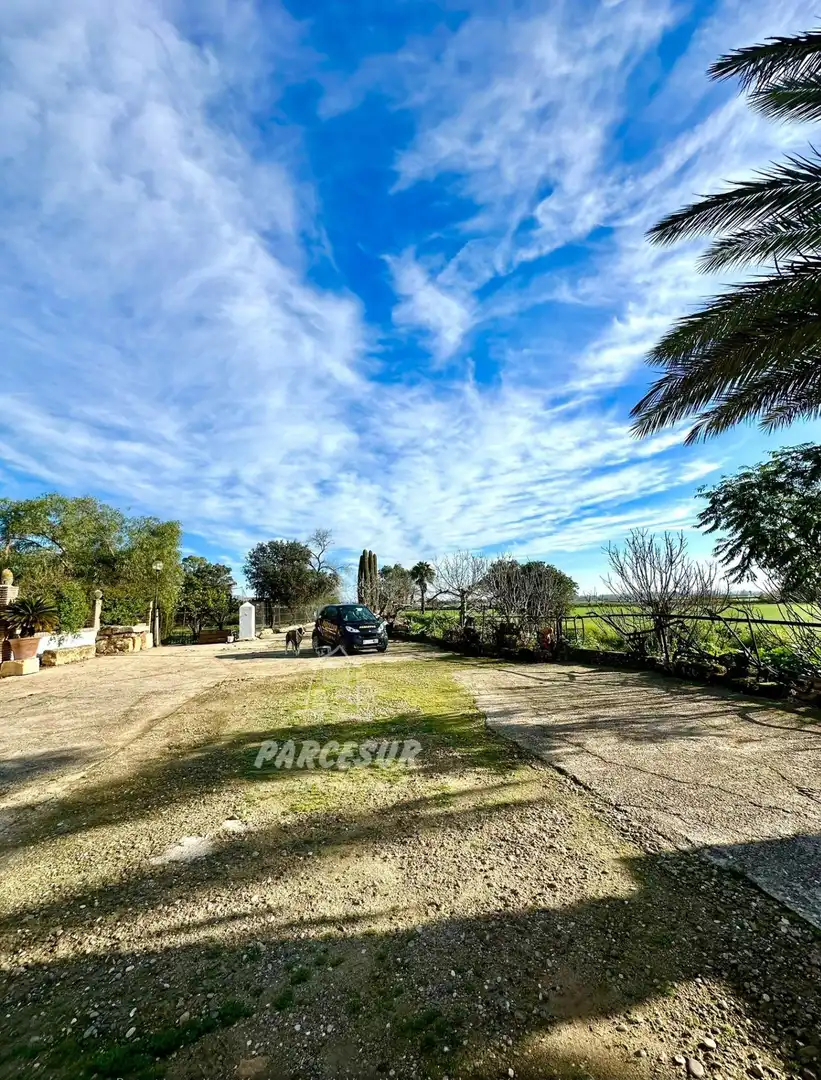 Parkplatz von Country house zum Verkauf in Córdoba mit Schwimmbad