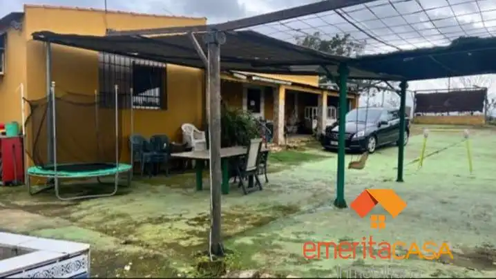 Country house zum Verkauf in Mirandilla