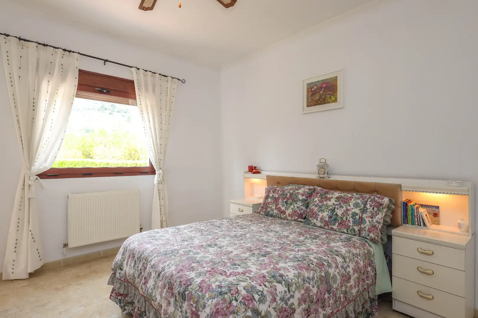 Habitación de Casa o chalet en venta en Casarabonela con Aire acondicionado, Jardín privado y Piscina