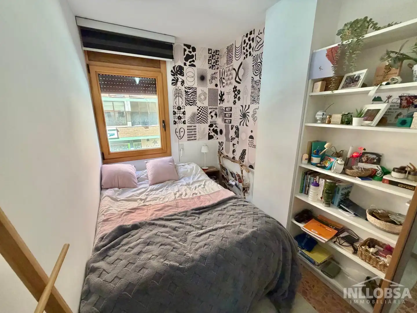 Habitación de Piso en venta en Manresa con Calefacción, Terraza y Trastero