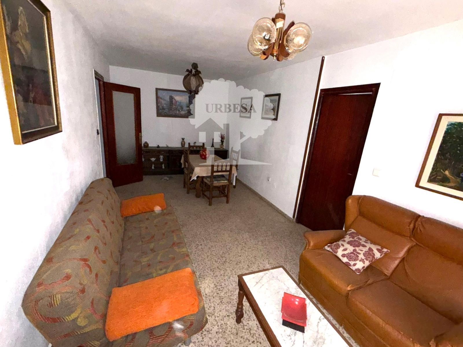 Living room of Flat for sale in  Granada Capital  with Heating