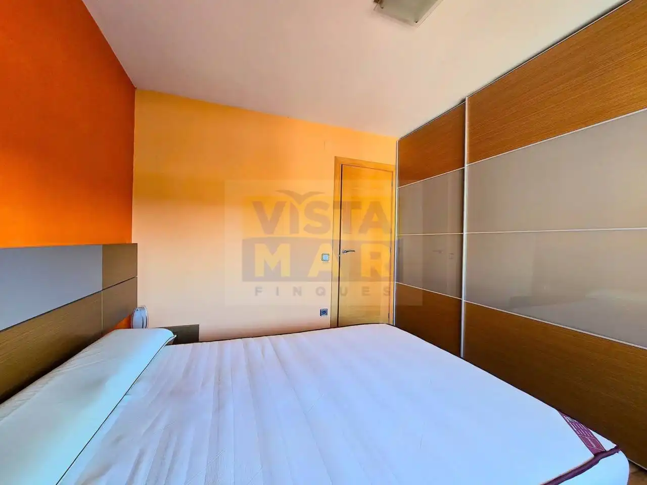 Bedroom of Attic for rent in Cubelles  with Air Conditioner, Heating and Parquet flooring