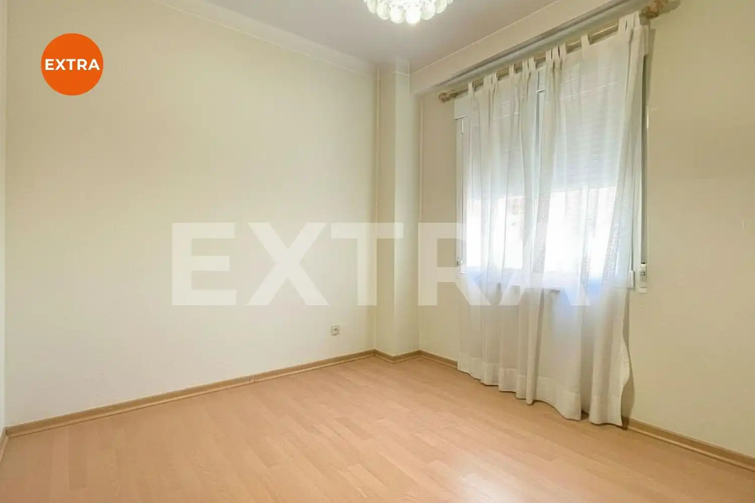 Bedroom of Flat for sale in Madrid