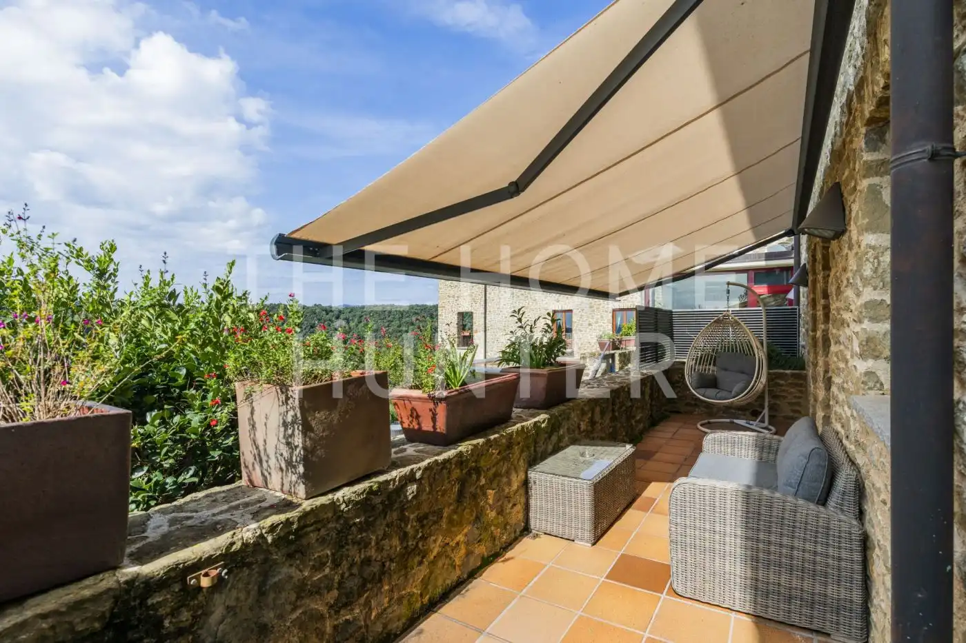 Terrassa de Finca rústica en venda en Sant Aniol de Finestres amb Aire condicionat, Calefacció i Jardí privat