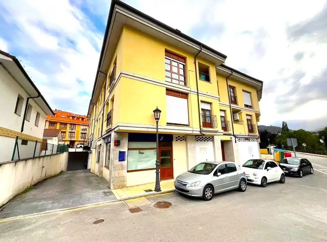 Vista exterior de Dúplex en venta en Potes con Trastero