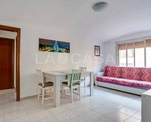 Living room of Flat for sale in L'Hospitalet de Llobregat  with Balcony