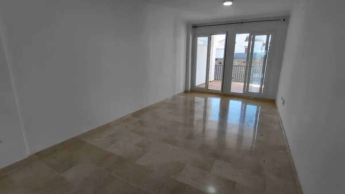 Mini appartamento con ascensore in vendita a San Luis de Sabinillas, imagen 5