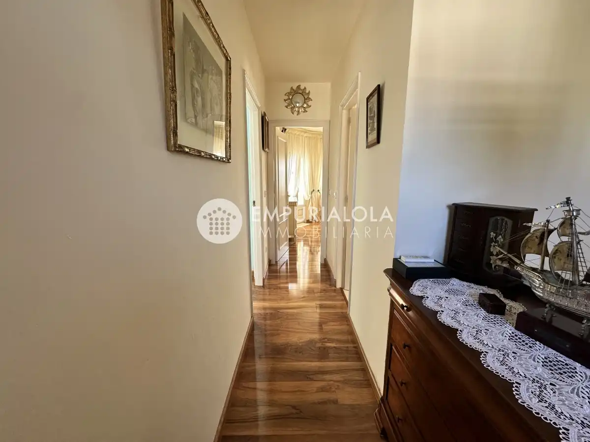 Casa o xalet en venda en Empuriabrava amb Aire condicionat, Jardí privat i Piscina