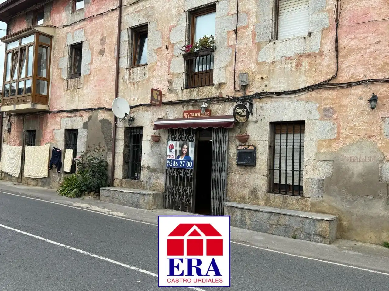 Vista exterior de Local en venta en Castro-Urdiales