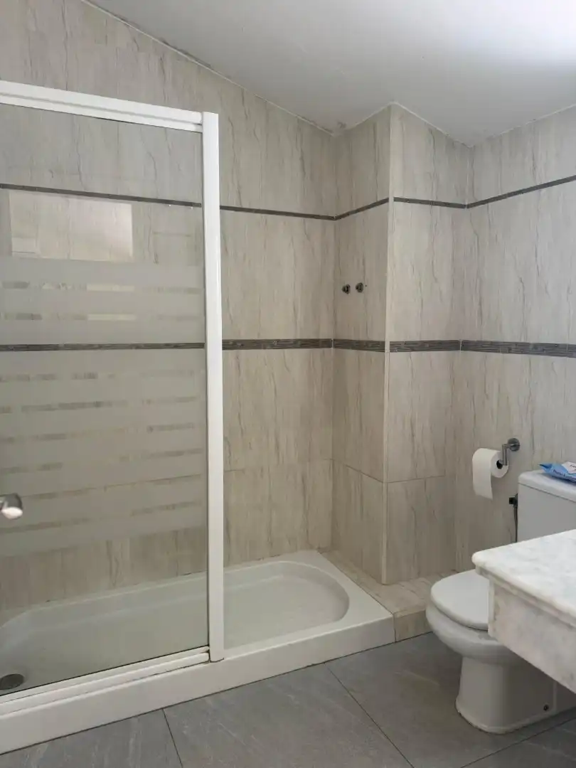 Bathroom of Attic for rent in Castuera  with Air Conditioner, Terrace and Furnished