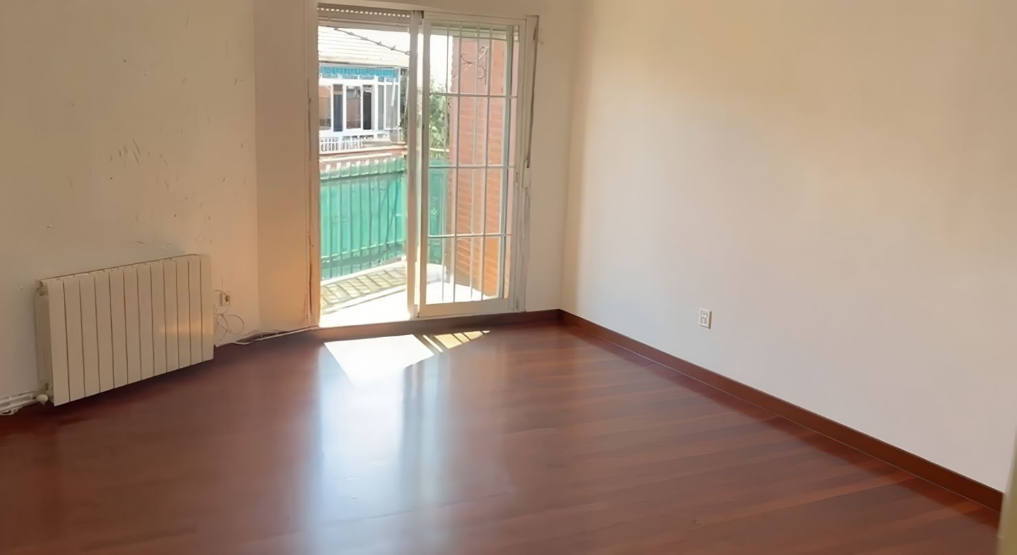 Dormitori de Pis en venda en Colmenar Viejo amb Calefacció, Terrassa i Balcó