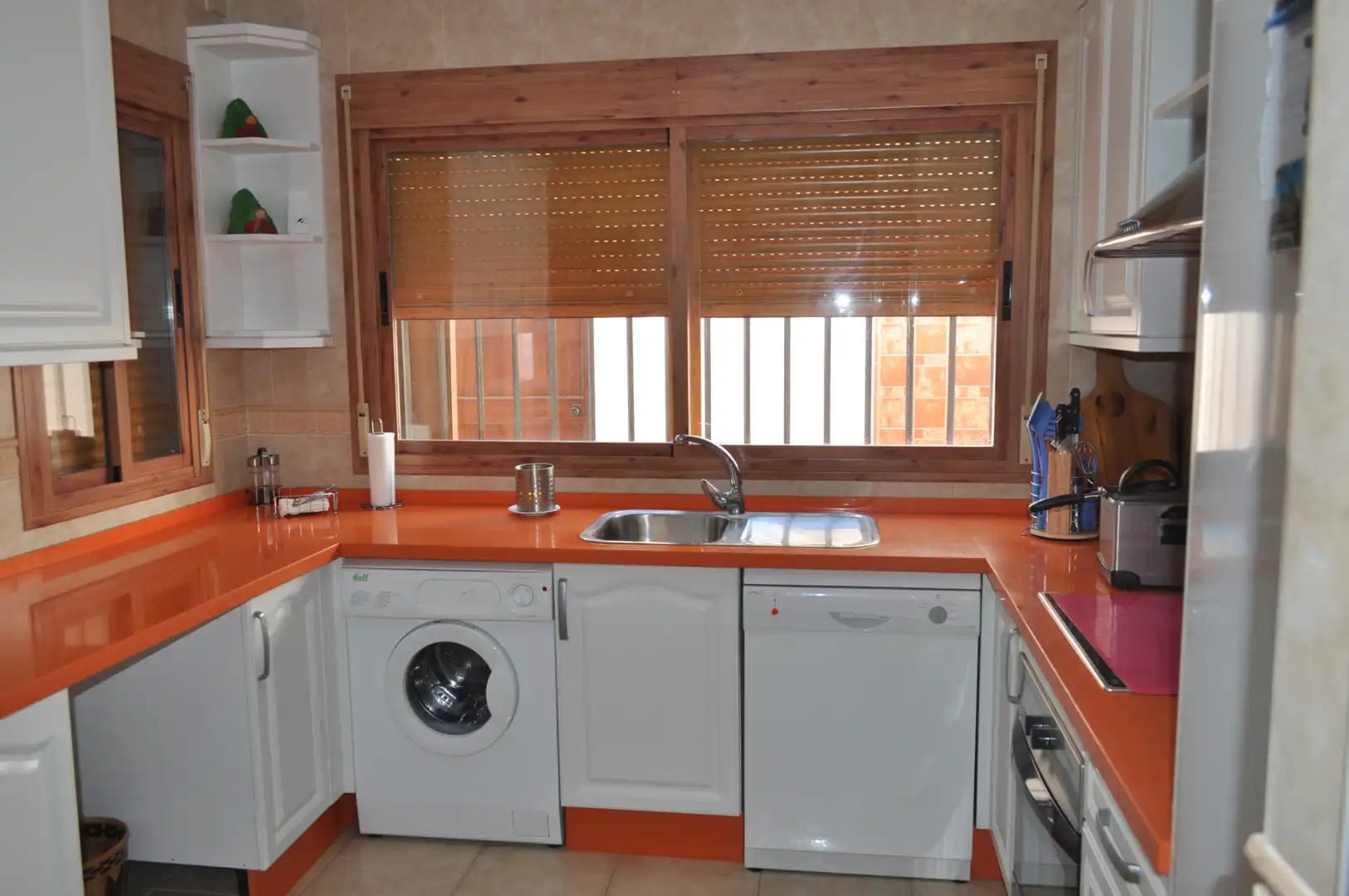 Cocina de Casa adosada de alquiler en Almonte con Aire acondicionado, Amueblado y Horno