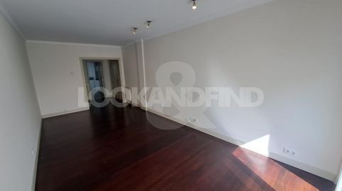 Photo 3 of Flat for sale in Calle Antonio de Trueba, Iralabarri, Bilbao