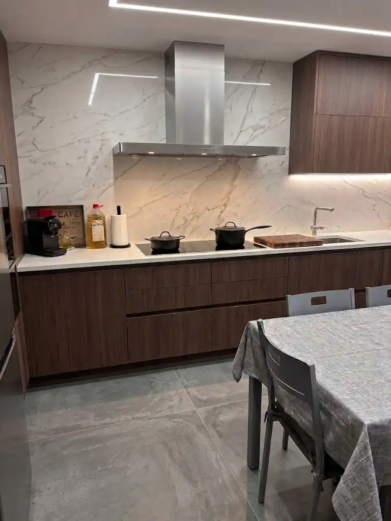 Casa aparellada amb terrassa en venda a Villanueva de la Cañada ciudad, imagen 21