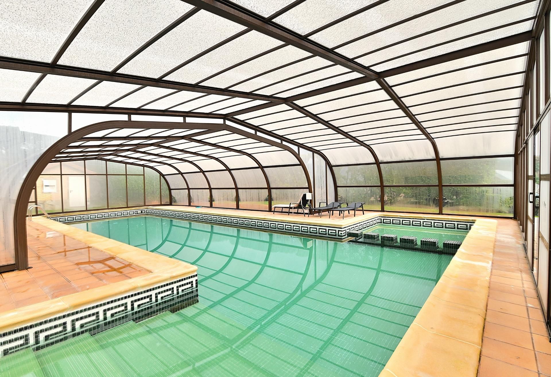 Swimming pool of House or chalet for sale in Barrika  with Heating, Private garden and Terrace