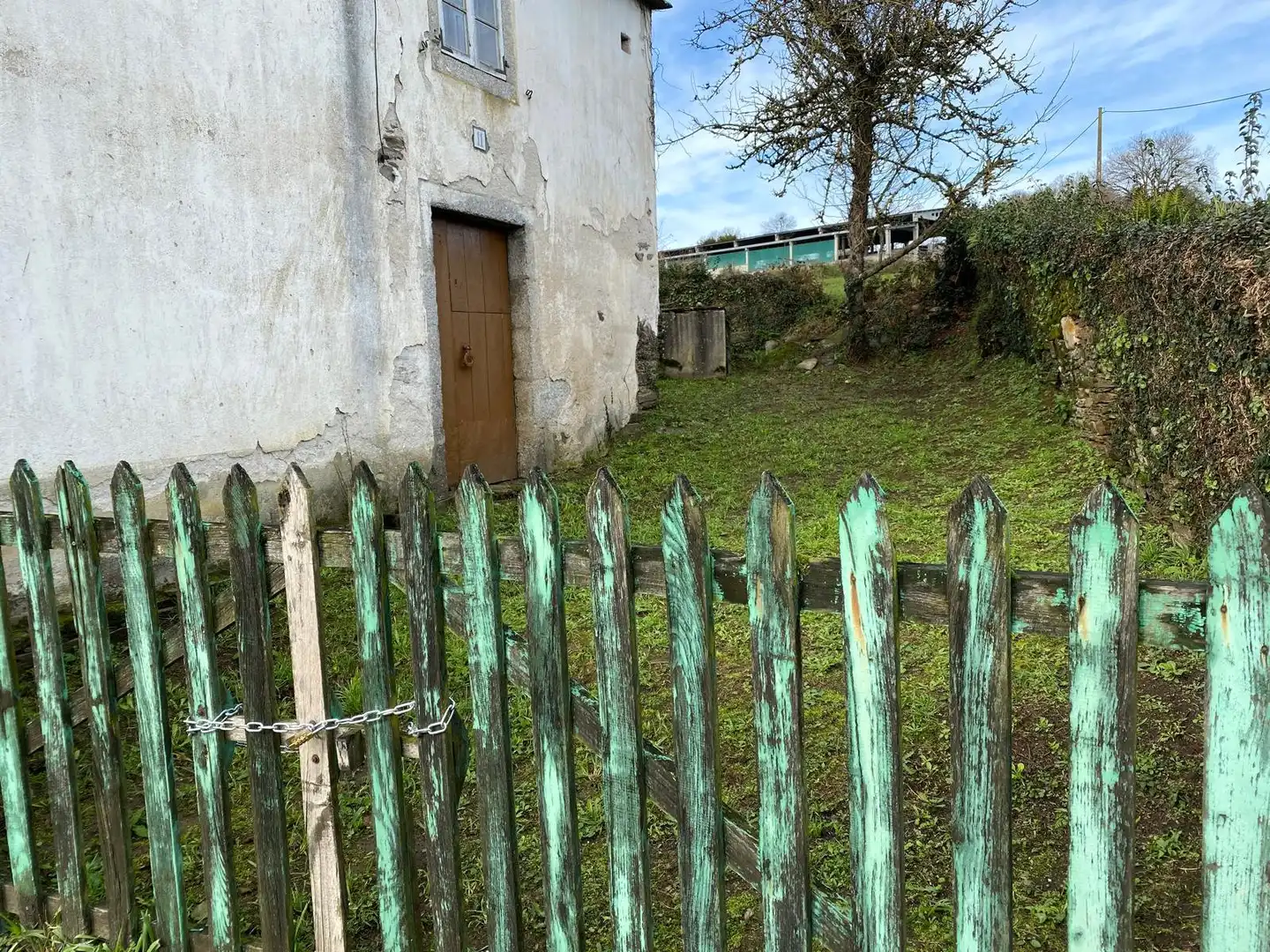 Außenansicht von Haus oder Chalet zum Verkauf in Guntín mit Abstellraum