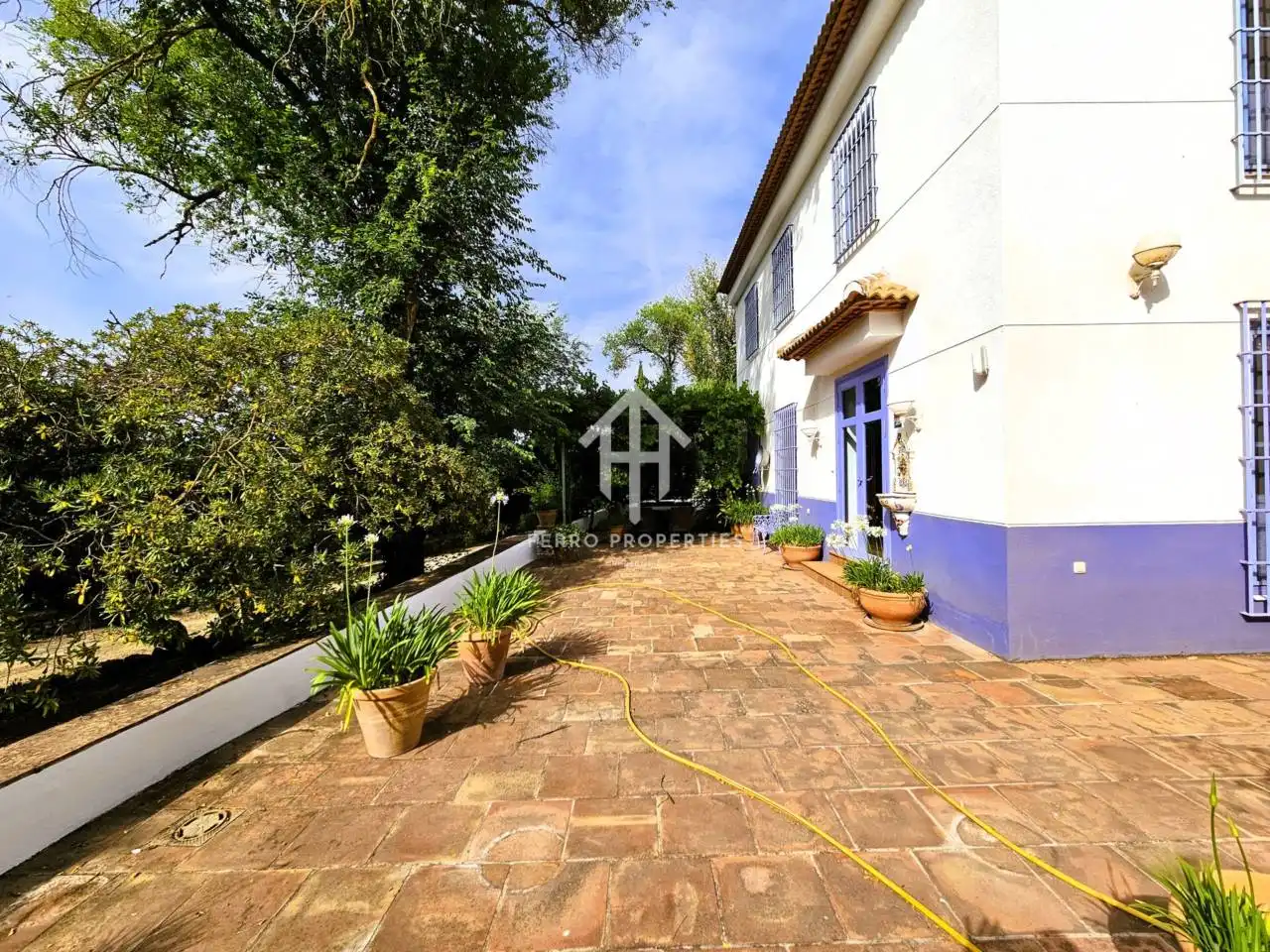 Exterior view of Houses for sale in Villanueva de Tapia  with Air Conditioner, Heating and Private garden
