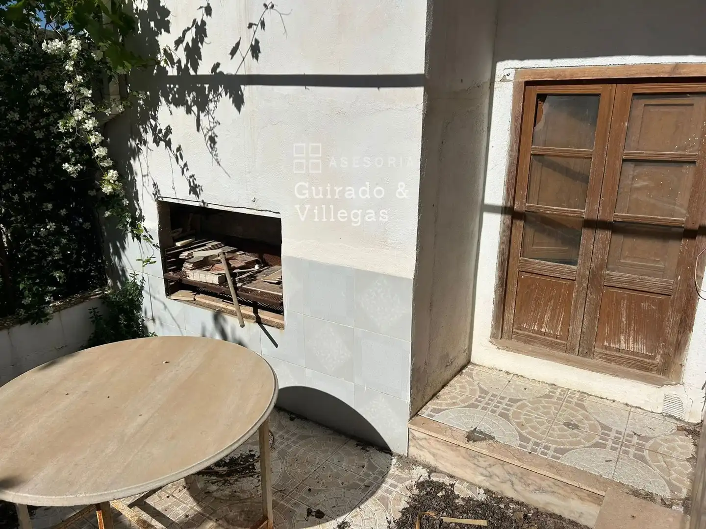Terrace of Detached homes for sale in Fines  with Storage room and Balcony