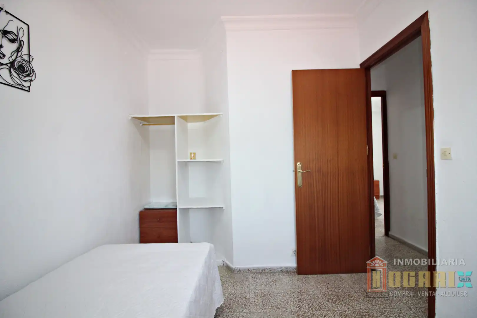 Schlafzimmer von Dachboden zum Verkauf in Huelva mit Terrasse