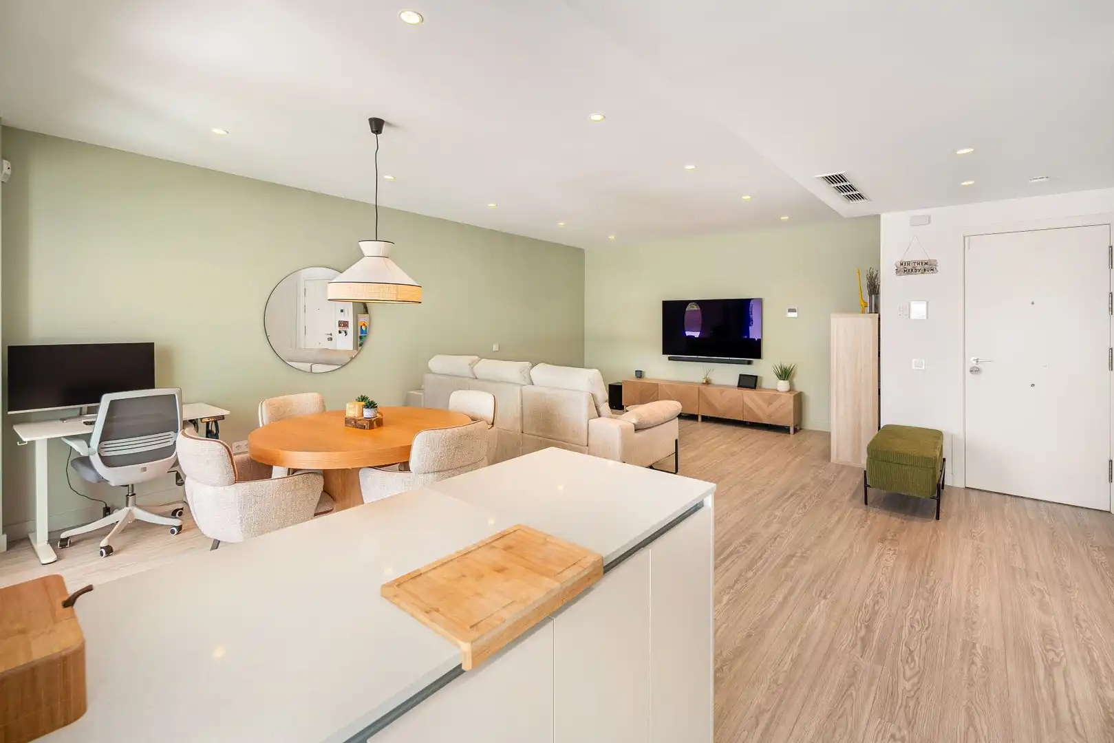 Piso con piscina en venta en Estepona Pueblo, imagen 26