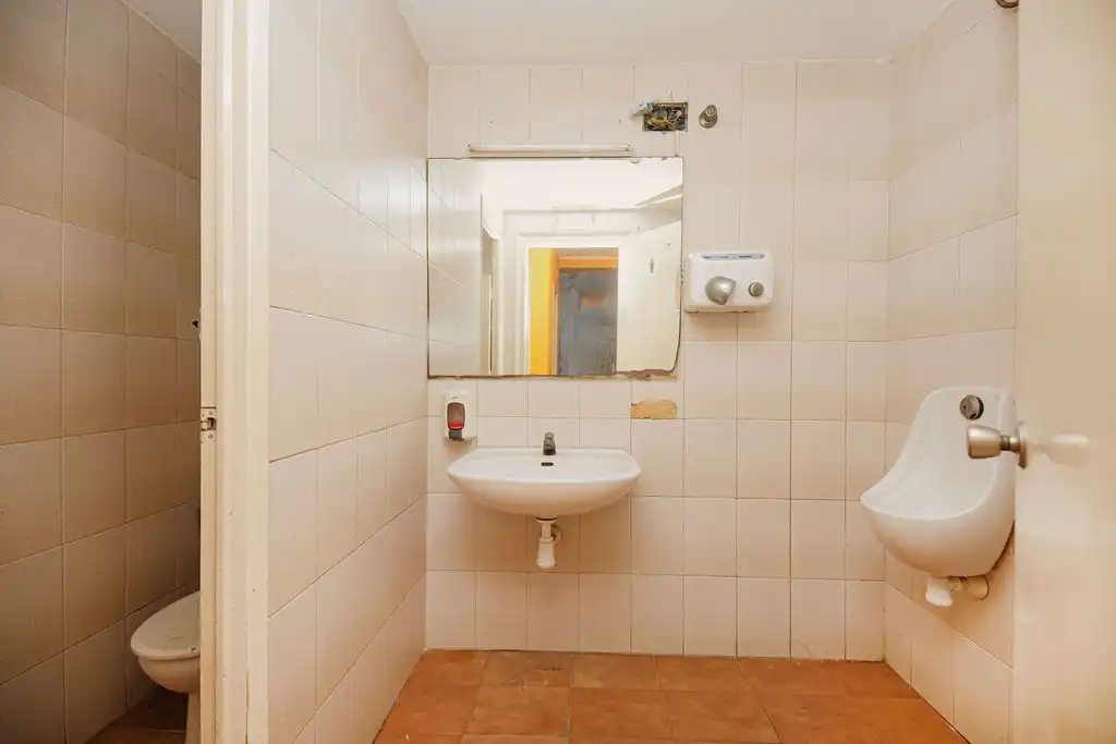 Business premises for sale in C/ Del Valls, imagen 19