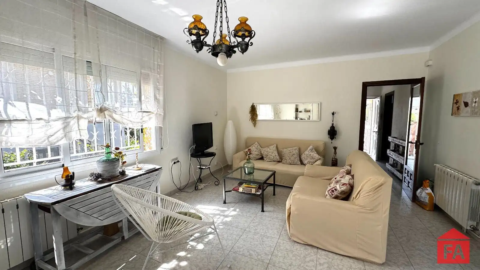 Sala de estar de Casa o chalet en venta en El Vendrell con Aire acondicionado, Calefacción y Trastero
