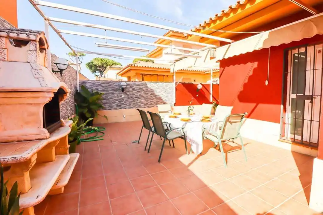 Houses for sale in La Barrosa