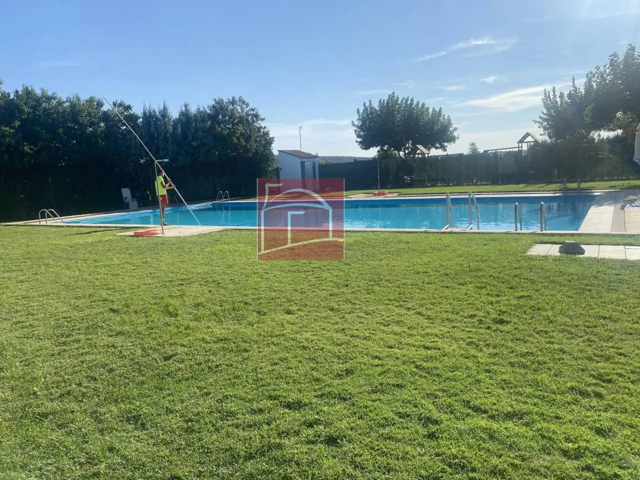 Piscina de Casa o chalet en venta en Villanueva de la Serena con Aire acondicionado y Amueblado