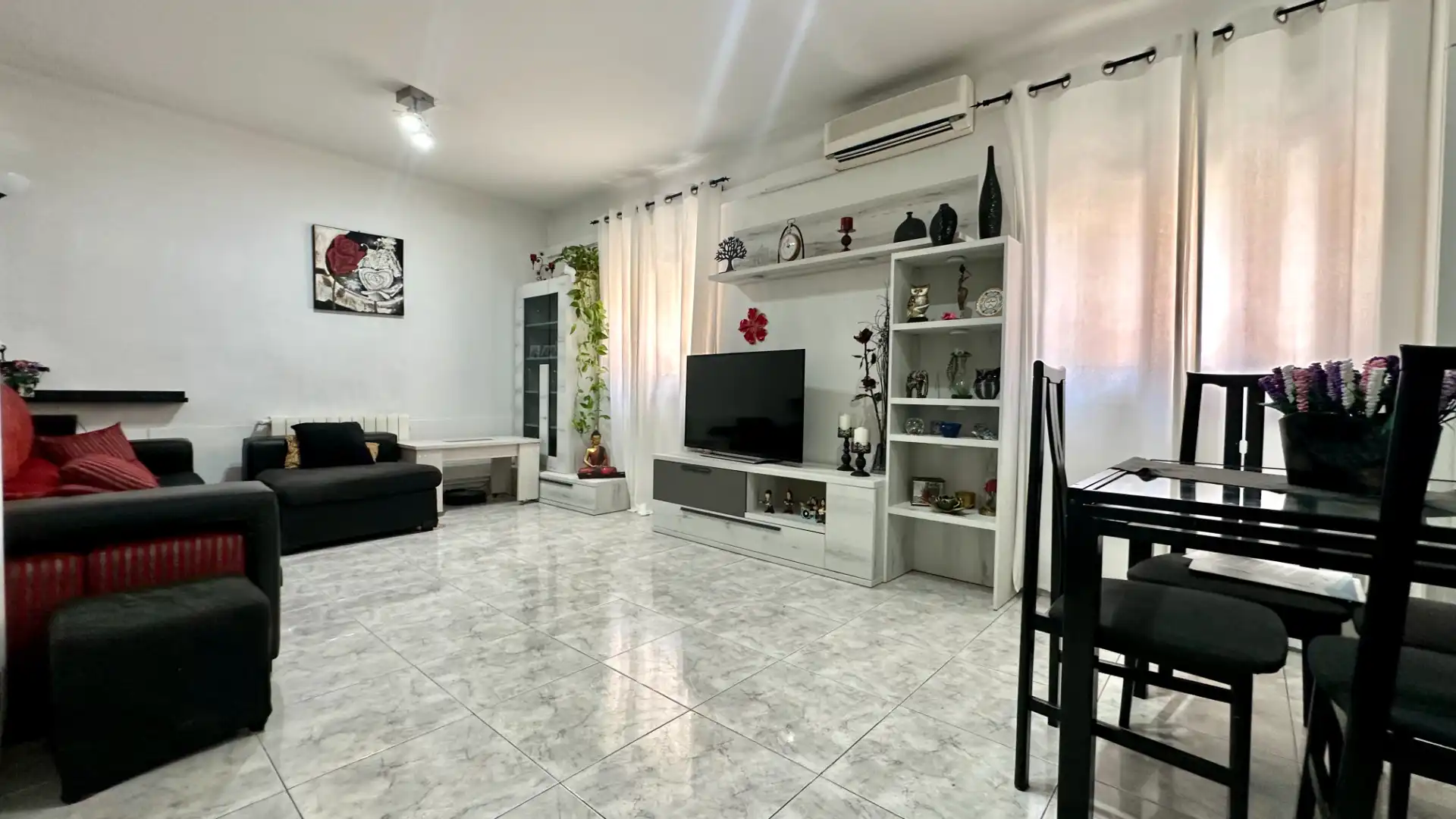 Sala de estar de Planta baja en venta en Barcelona con Aire acondicionado, Calefacción y Terraza