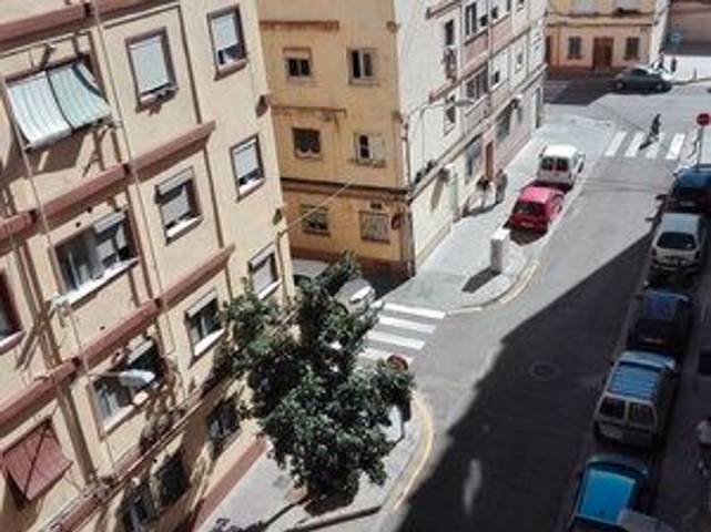 Piso en Venta en Torrefiel