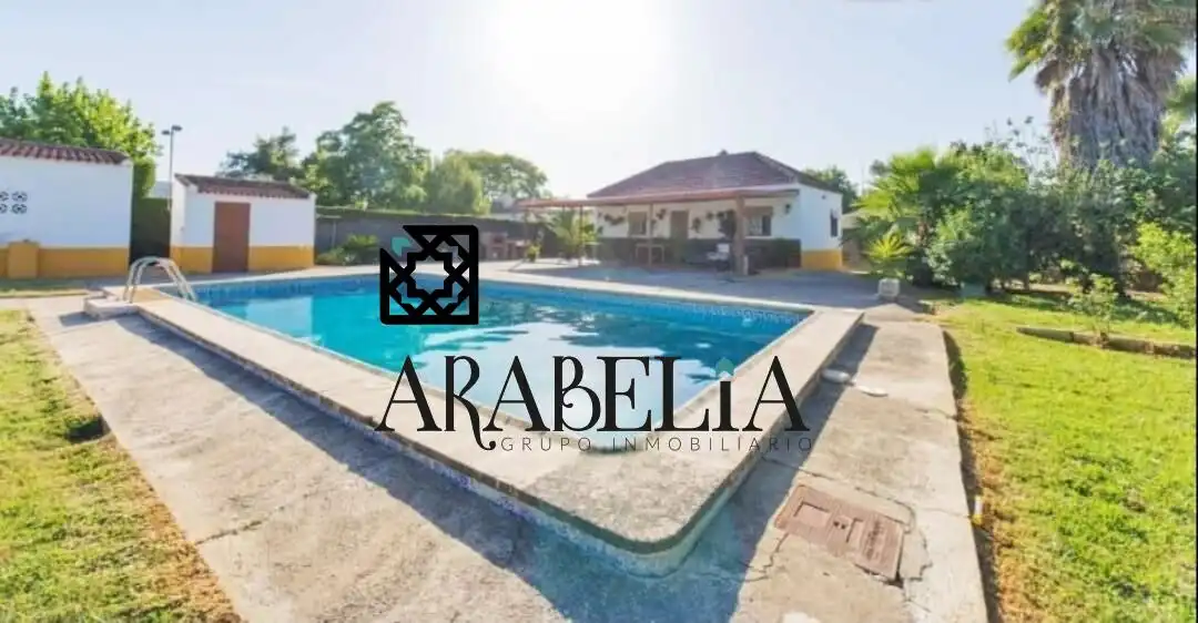 Exterior view of Houses for sale in Córdoba  with Air Conditioner, Heating and Private garden