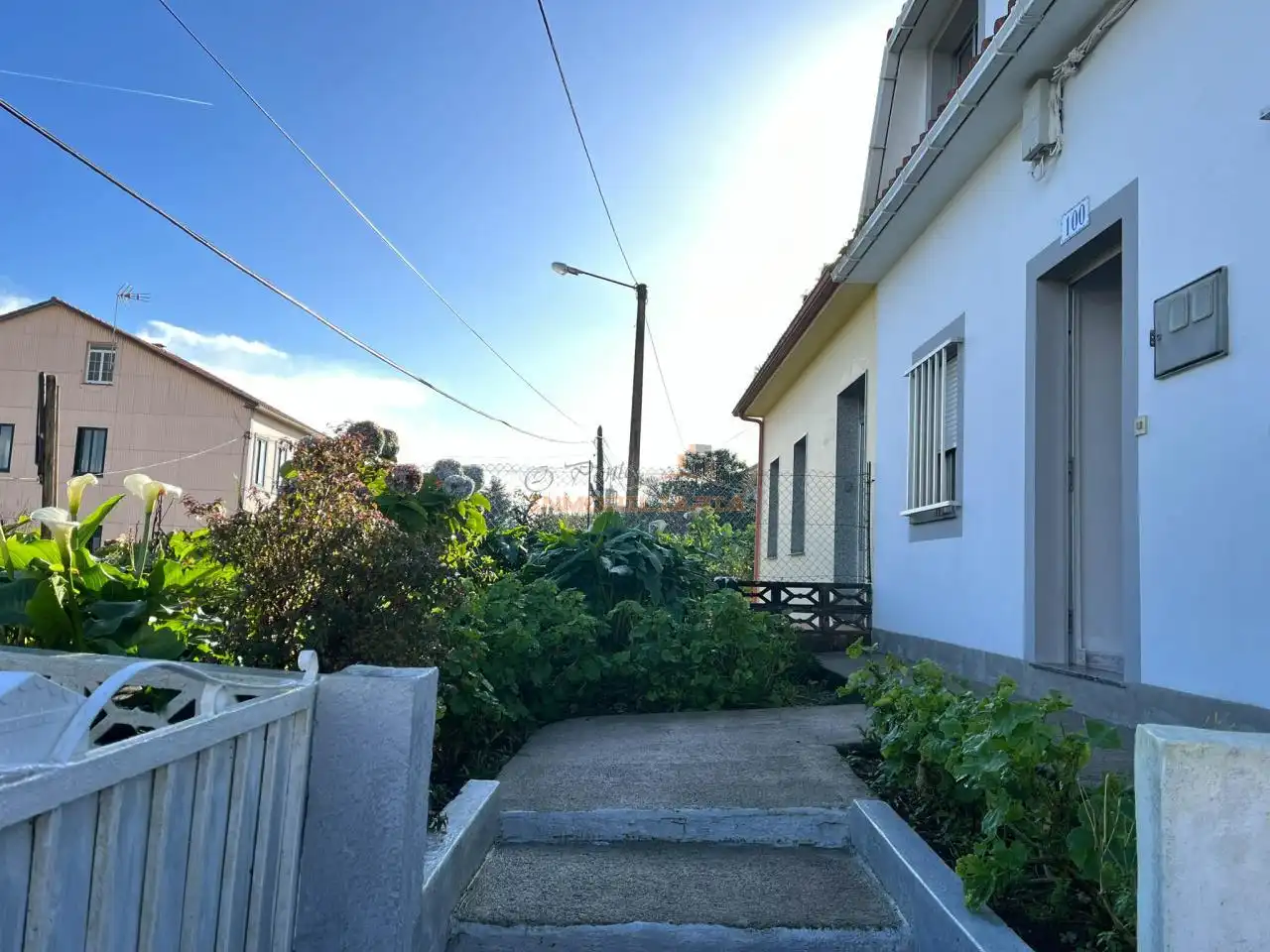 Vista exterior de Casa o xalet en venda en Ferrol amb Calefacció i Jardí privat