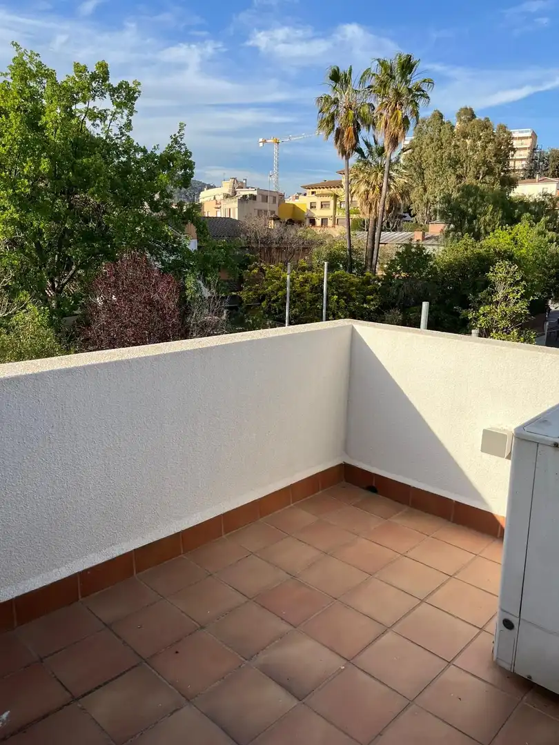 Balcony of Houses for rent in Sant Just Desvern  with Air Conditioner, Heating and Terrace