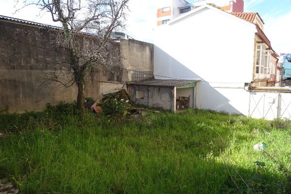 House or chalet for sale in Vigo   with Private garden and Storage room