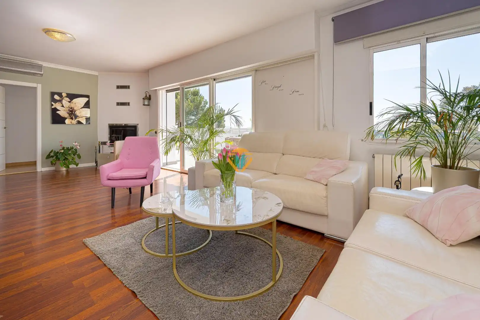 Sala de estar de Casa o chalet en venta en La Nucia con Aire acondicionado, Jardín privado y Terraza