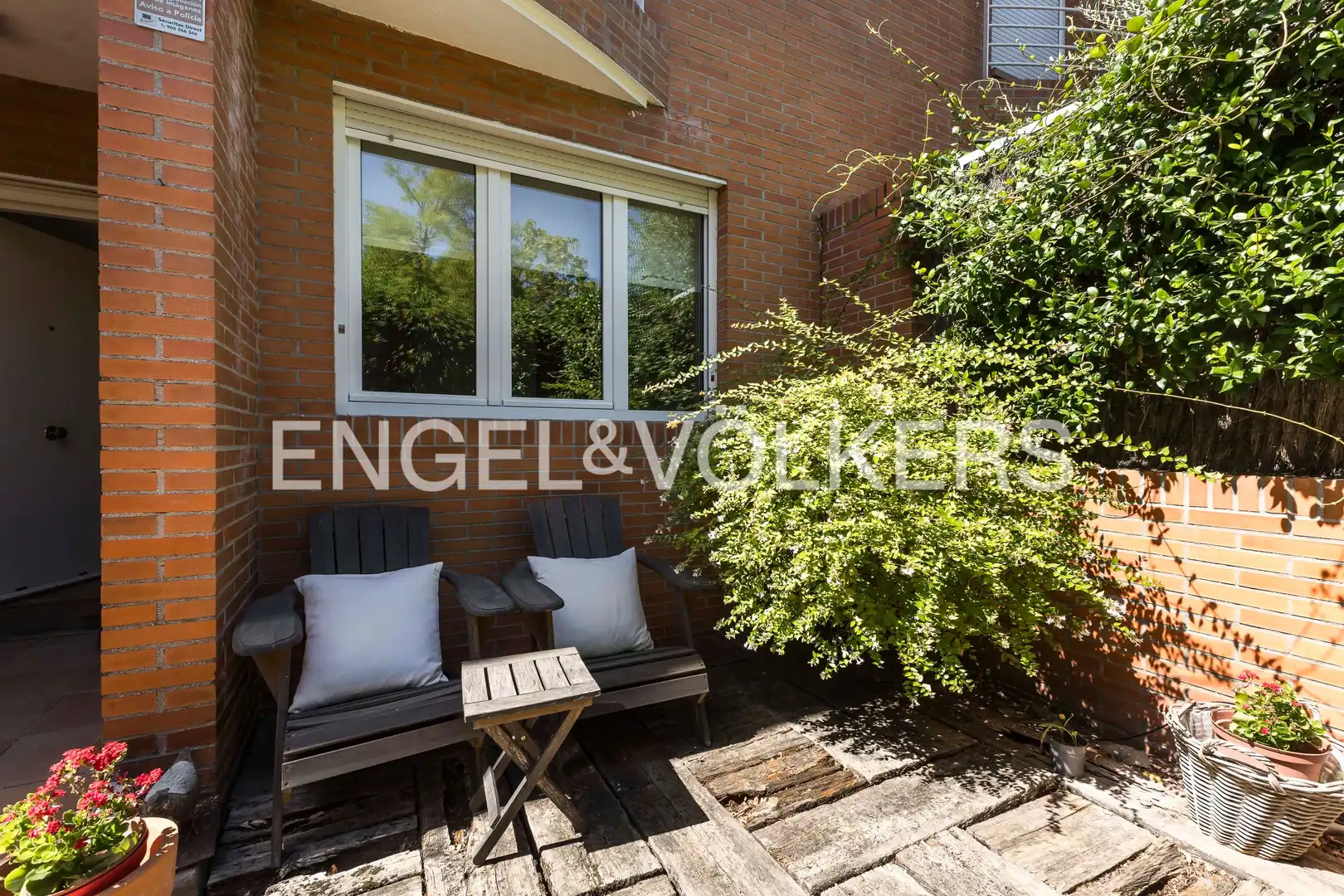 Terrace of Detached homes for sale in Madrid  with Air Conditioner, Heating and Private garden