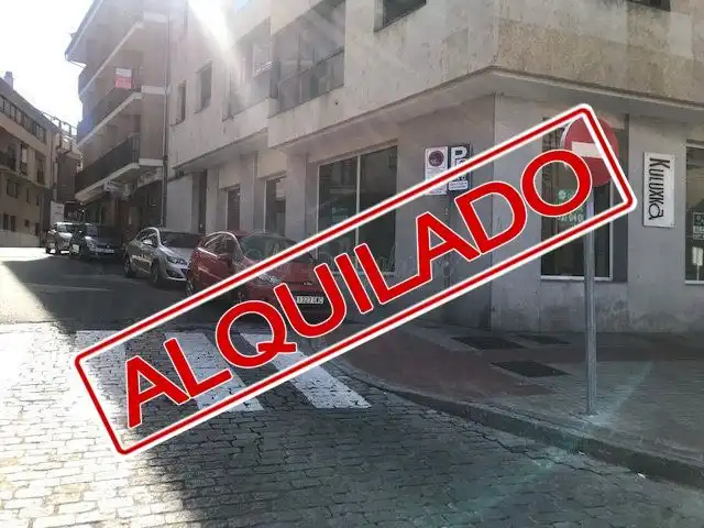 Local comercial de lloguer a Centro