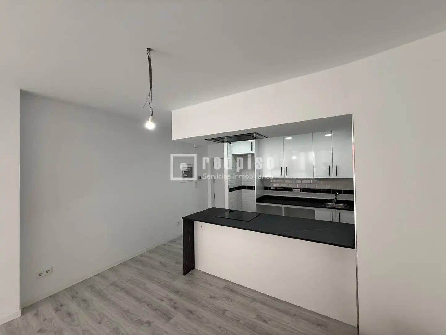 Cocina de Piso en venta en Madrid con Calefacción y Trastero