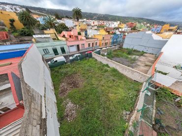 Terreny residencial en venda a Calle SAN JOSE 25