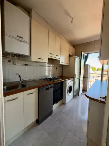 Kitchen of Flat for sale in Carabanchel