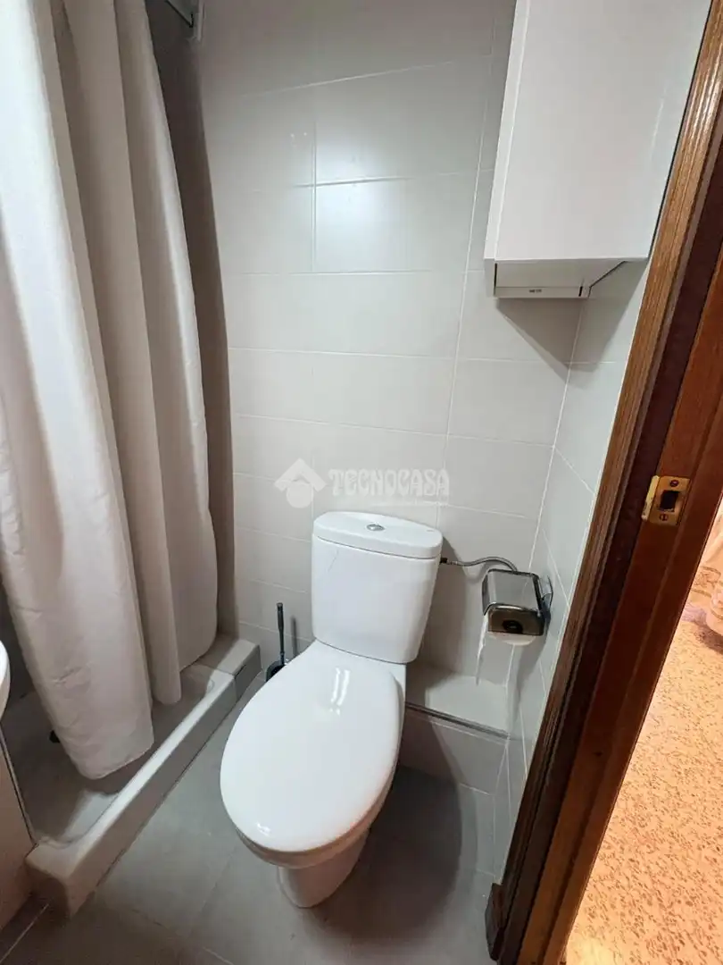 Bathroom of Flat for rent in Casco Antiguo
