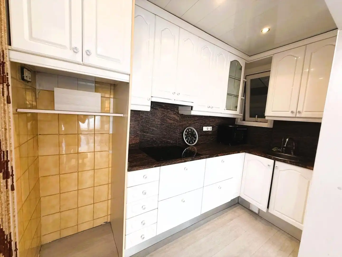 Piso con terraza en venta en Can Moré - Santa Anna - Can Feliu de Merola, imagen 5
