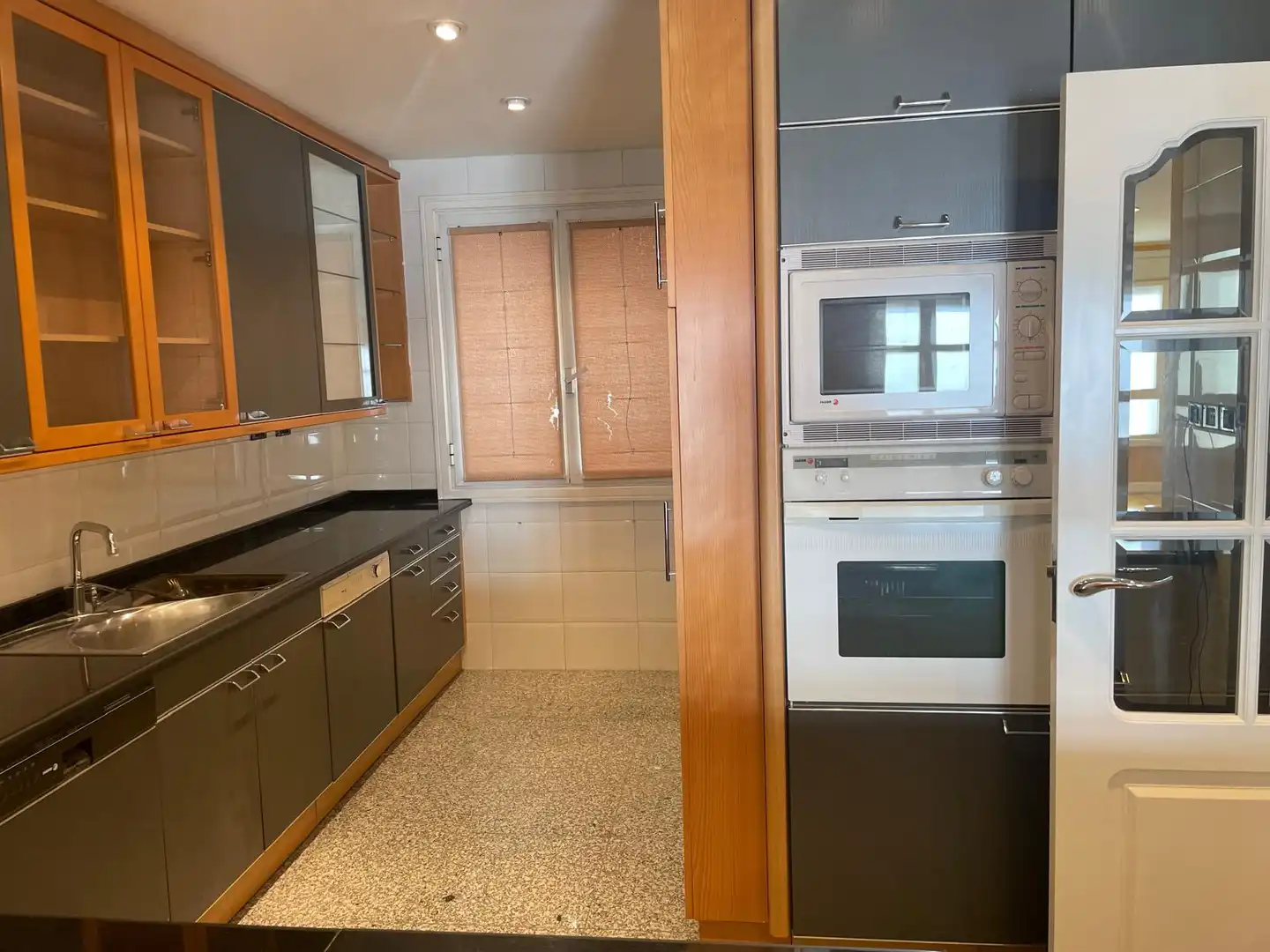 Kitchen of Attic for rent in Zaragoza  with Air Conditioner, Heating and Parquet flooring