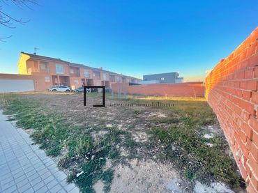 Terreny residencial en venda a Bargas